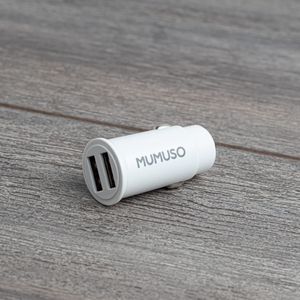 Cargador para Auto con Doble Puerto USB 2.4A  Blanco