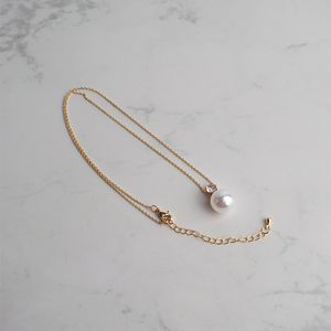Collar con Perla Grande Dorado