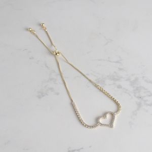 Pulsera Con Dije Corazón Dorado