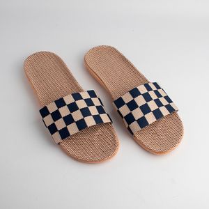 Sandalias Cuadros Modelo Azul Marino Talla 42-43