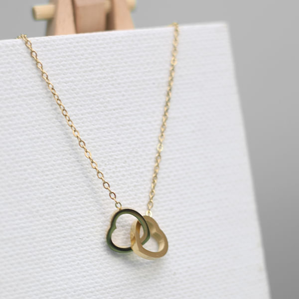 Collar-Con-Dije-Dos-Corazones-Grandes-Cruzados-Dorado