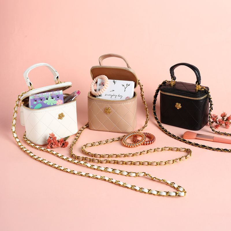 0000030480_CARTERA-MMS-TAMANO-PEQUENO-BEIGE-CAJA-CARTON-X-UNA-UND_3.jpg