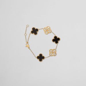 Pulsera Dorada Flores