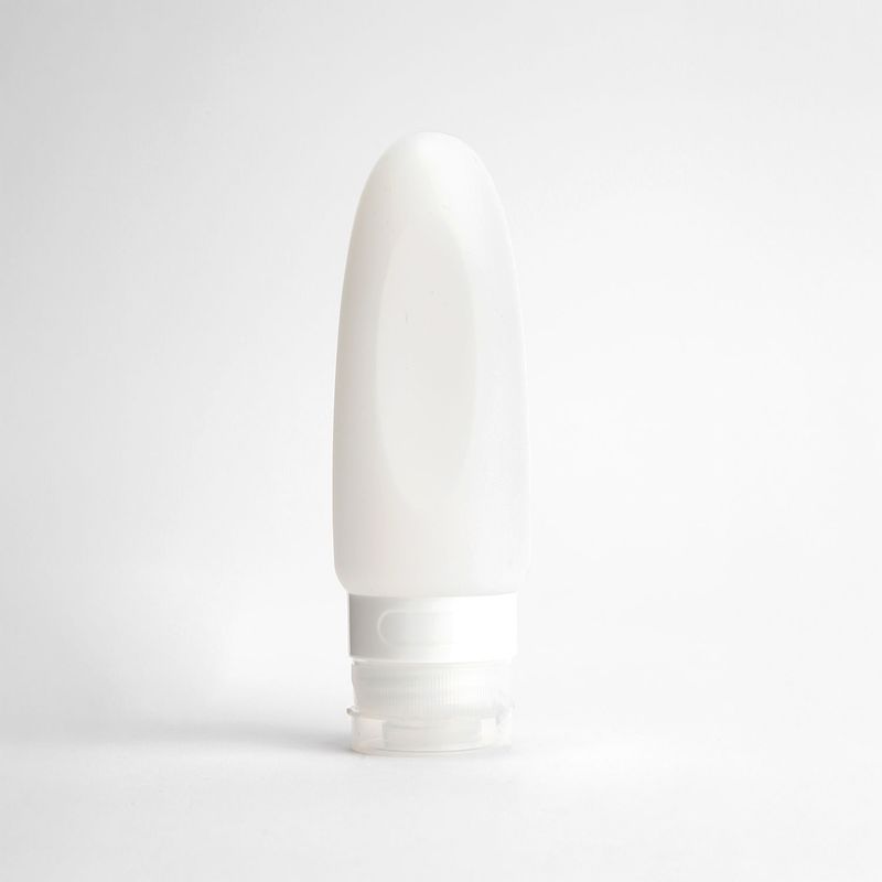 BOTELLA-DE-VIAJE-DE-SILICONA-OCHENTA-Y-NUEVE-ML